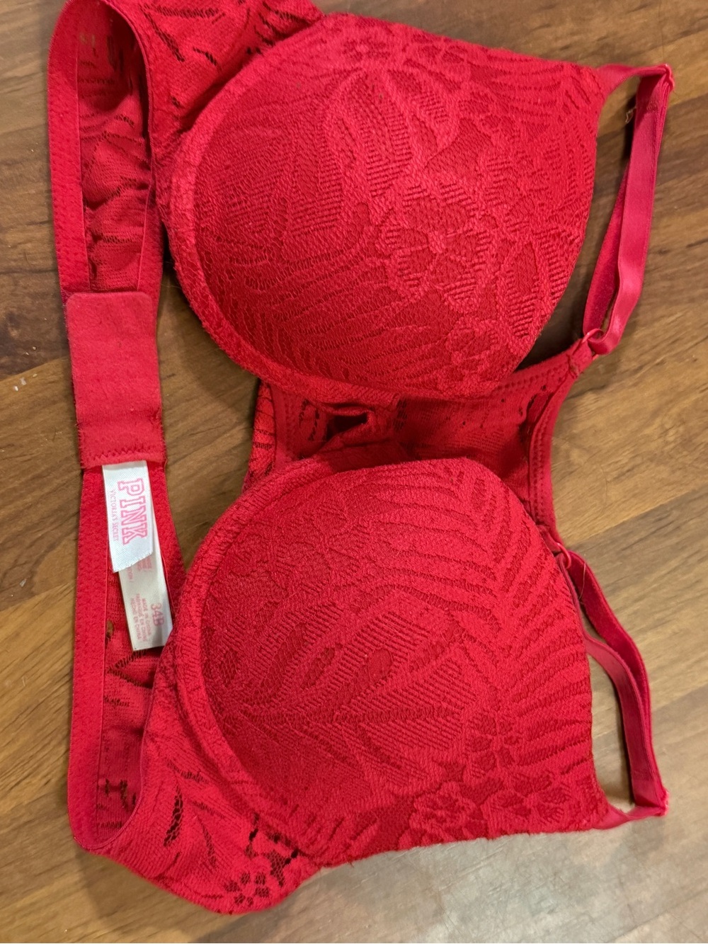 PINK Victoria's Secret Red Lace Molded Push-Up Bra